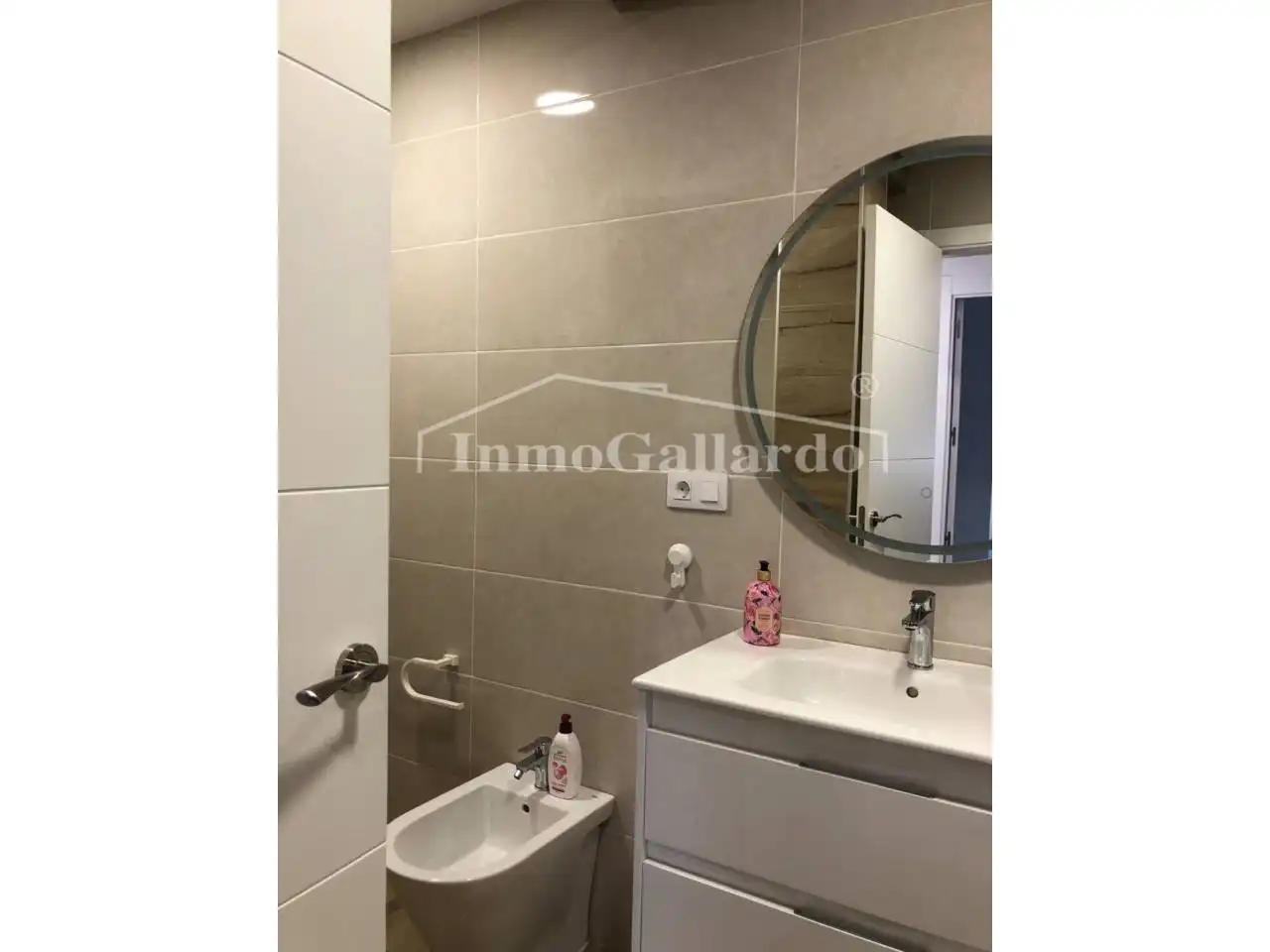 Bathroom of Flat for sale in Málaga  with Terrace