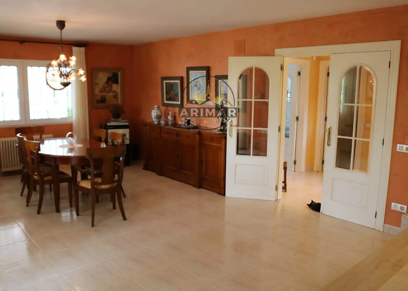 Menjador de Casa o xalet en venda en Benicasim / Benicàssim amb Calefacció, Jardí privat i Terrassa