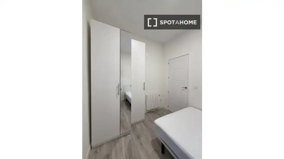 Wohnung zur Miete in Argüelles