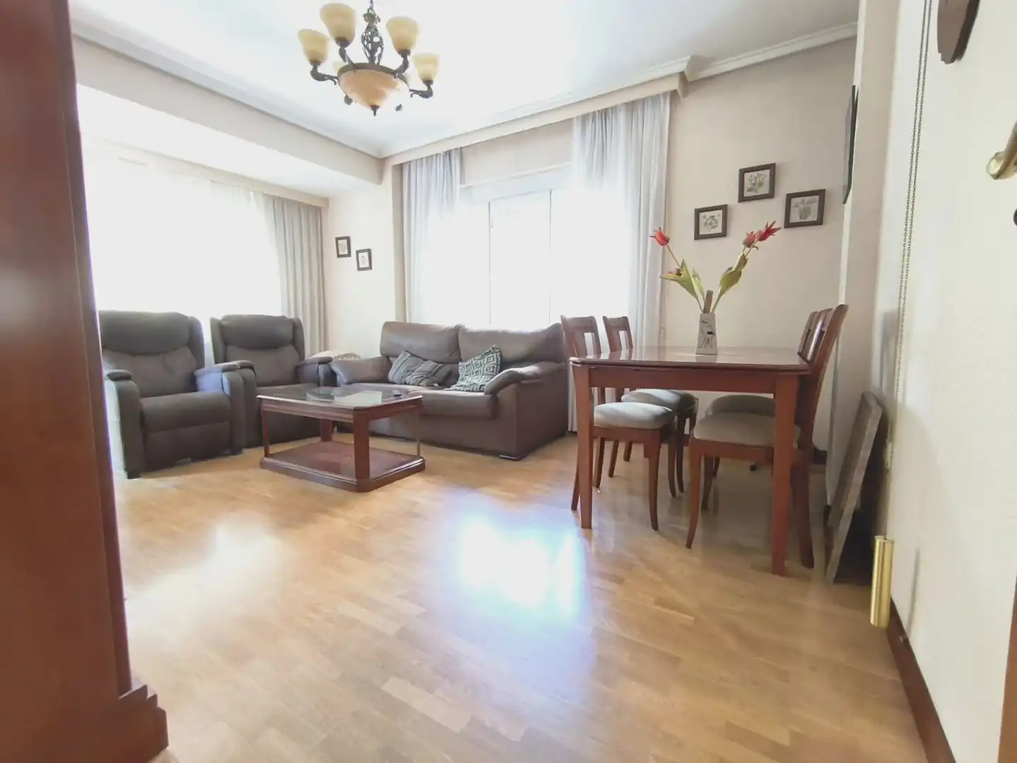 Wohnzimmer von Wohnung zum Verkauf in Salamanca Capital mit Heizung, Parkett und Terrasse