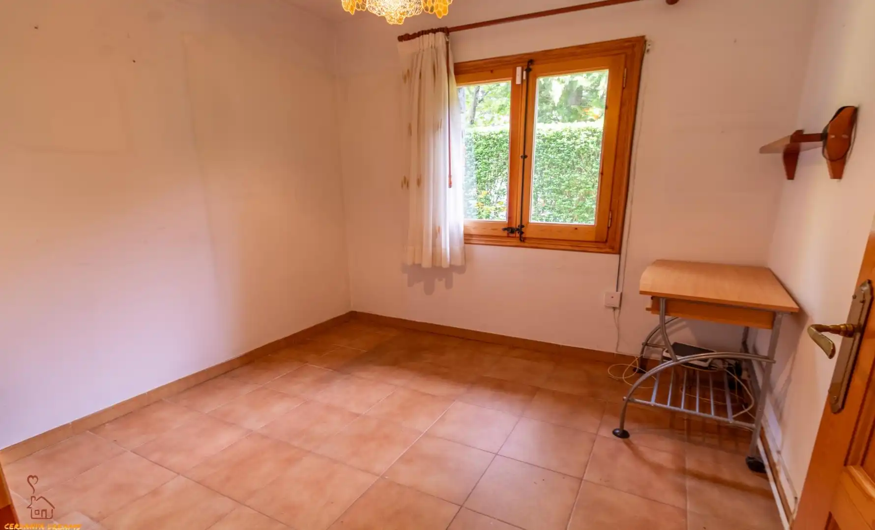 Menjador de Casa o xalet en venda en Llívia amb Calefacció, Jardí privat i Parquet