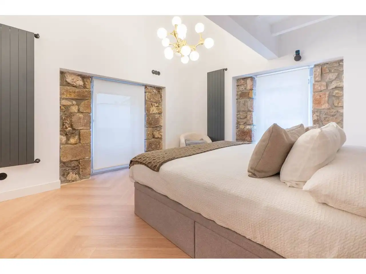 Dormitori de Casa o xalet en venda en Donostia - San Sebastián  amb Aire condicionat, Calefacció i Jardí privat
