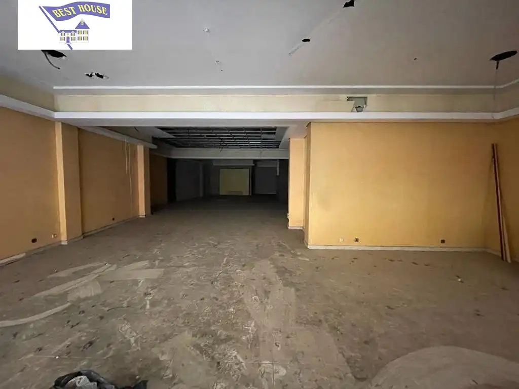 Local comercial en venda a Centro, imagen 3