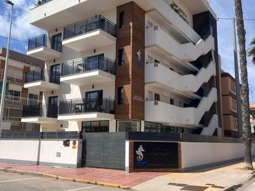 Hôtel avec piscine à vendre à Calle Hellín 25
