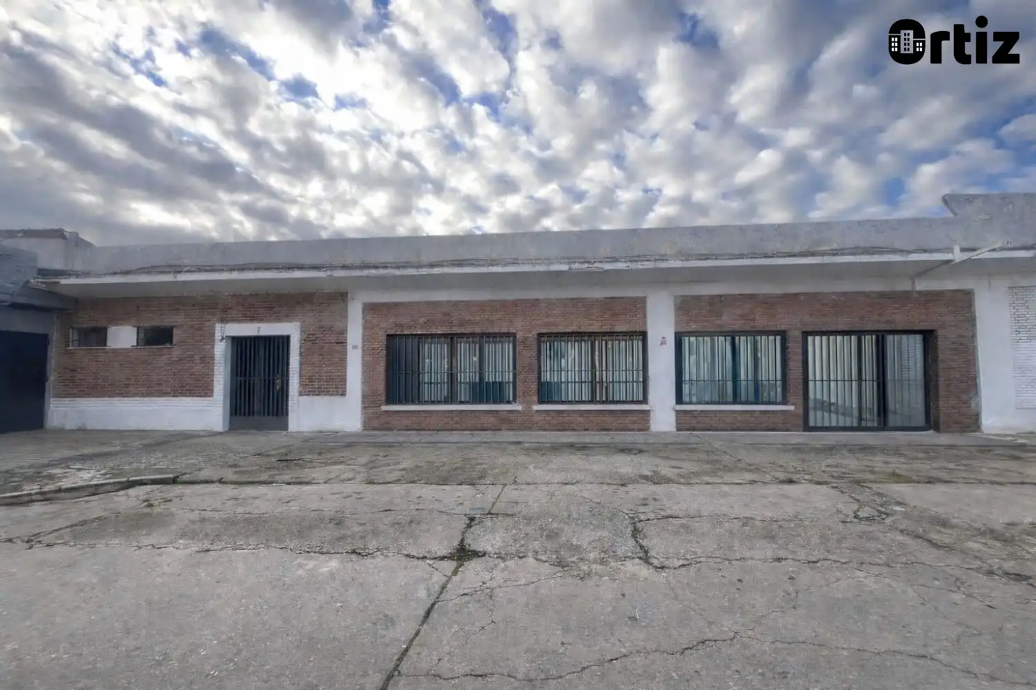 Vista exterior de Local de alquiler en Torrejón de Ardoz