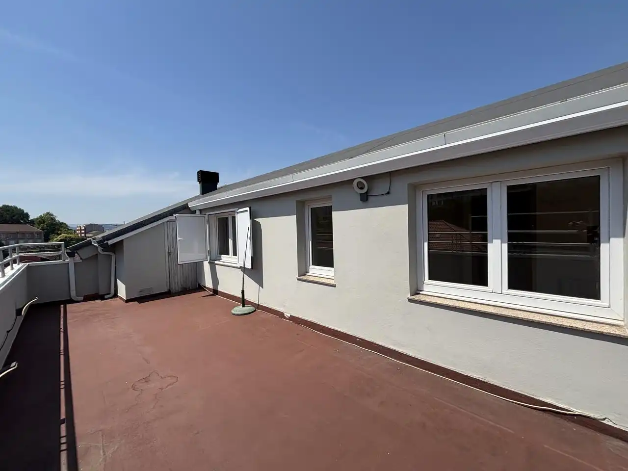 Exterior view of Attic for sale in Oleiros  with Heating and Terrace
