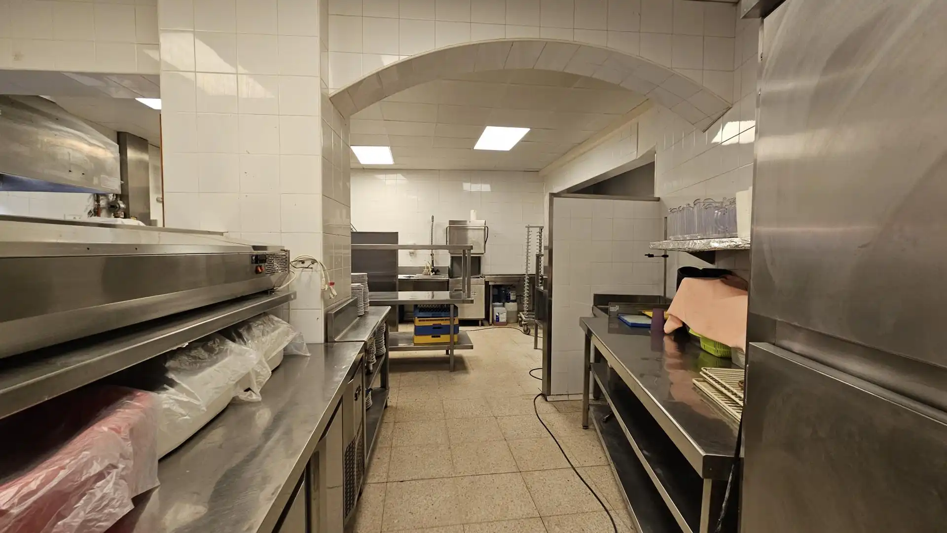 Cuina de Local de lloguer en Figueres