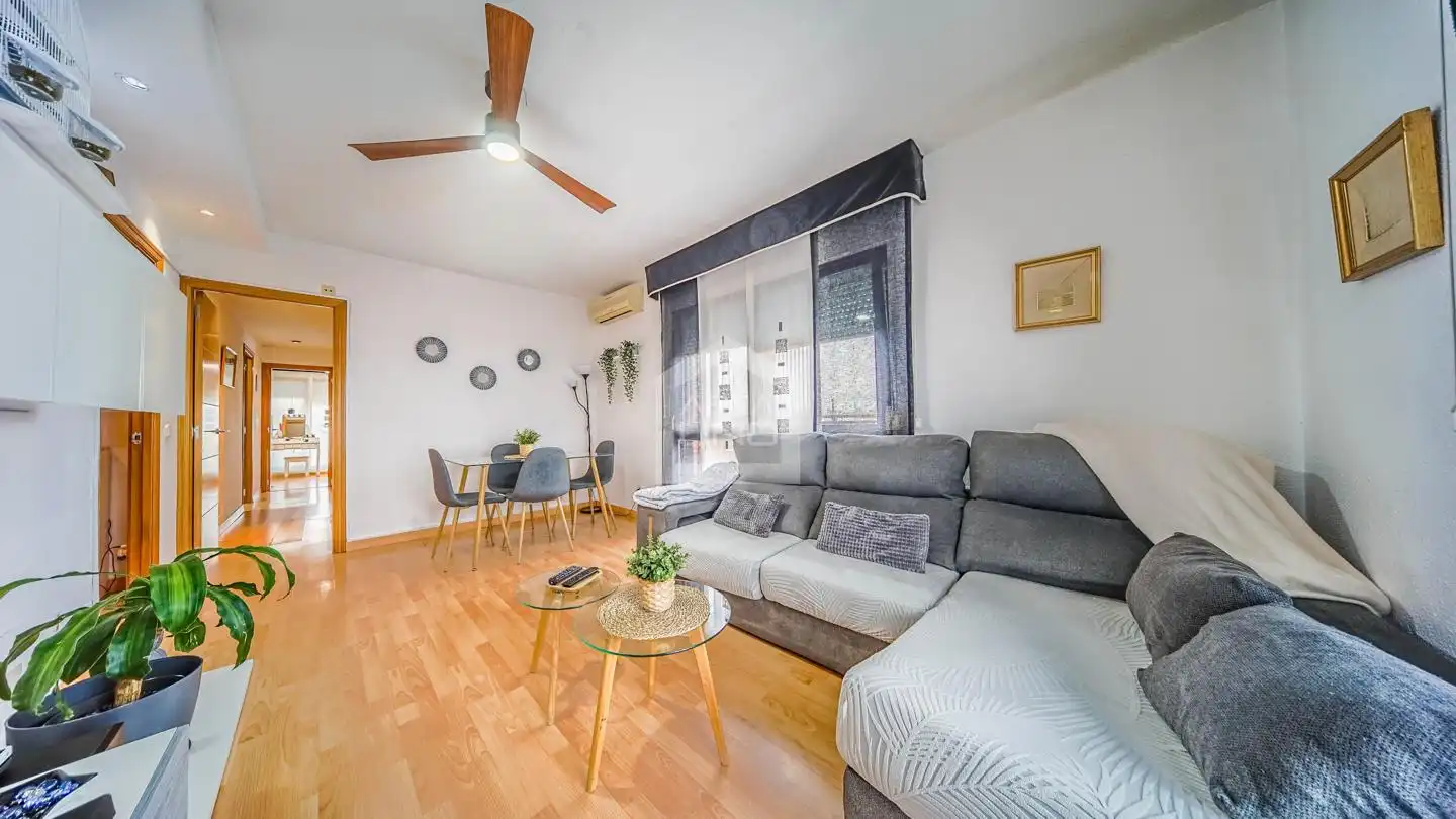 Exterior view of Attic for sale in Fuenlabrada  with Heating and Terrace