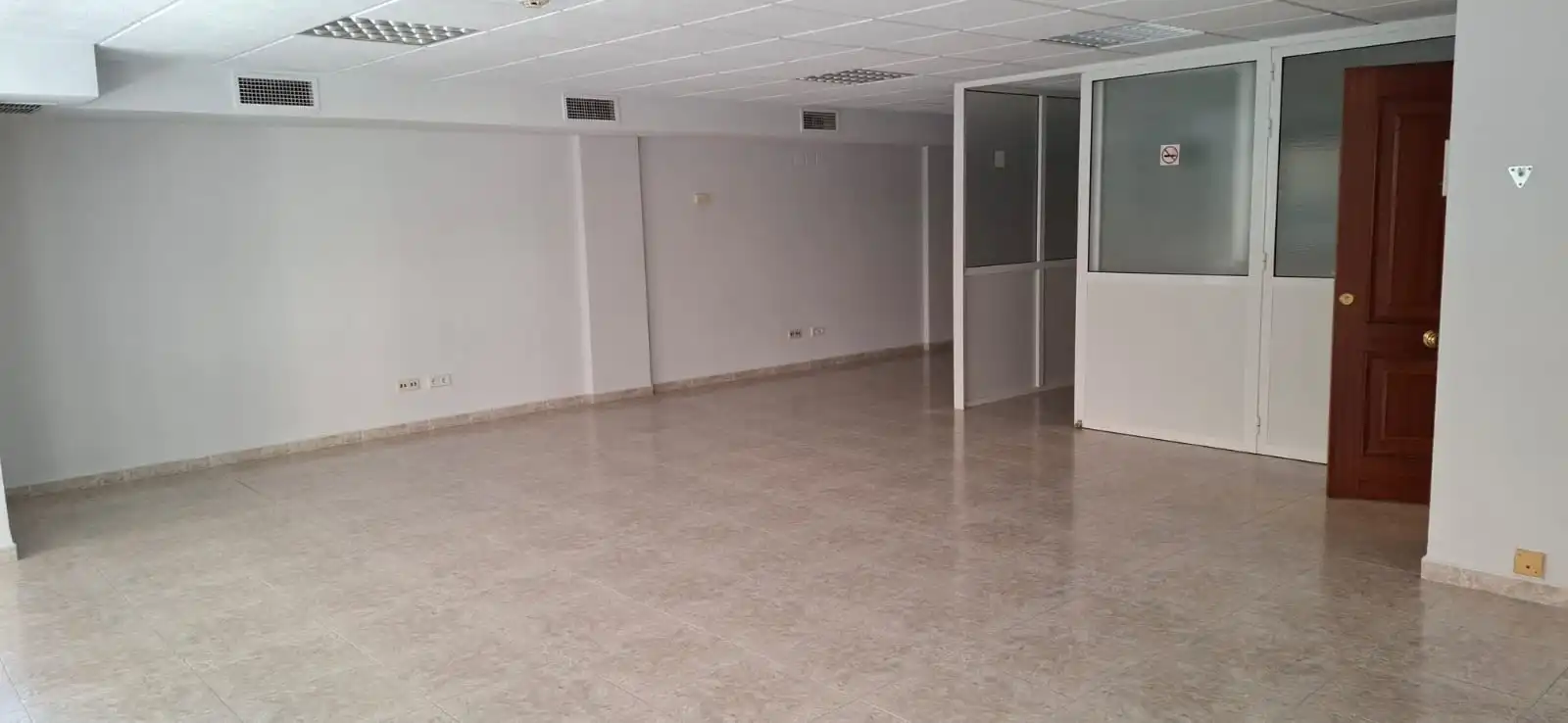 Oficina de alquiler en Alicante / Alacant con Aire acondicionado y Calefacción