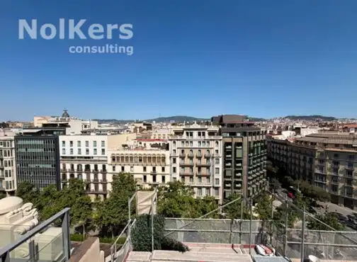 Außenansicht von Büro zur Miete in Barcelona mit Klimaanlage und Heizung