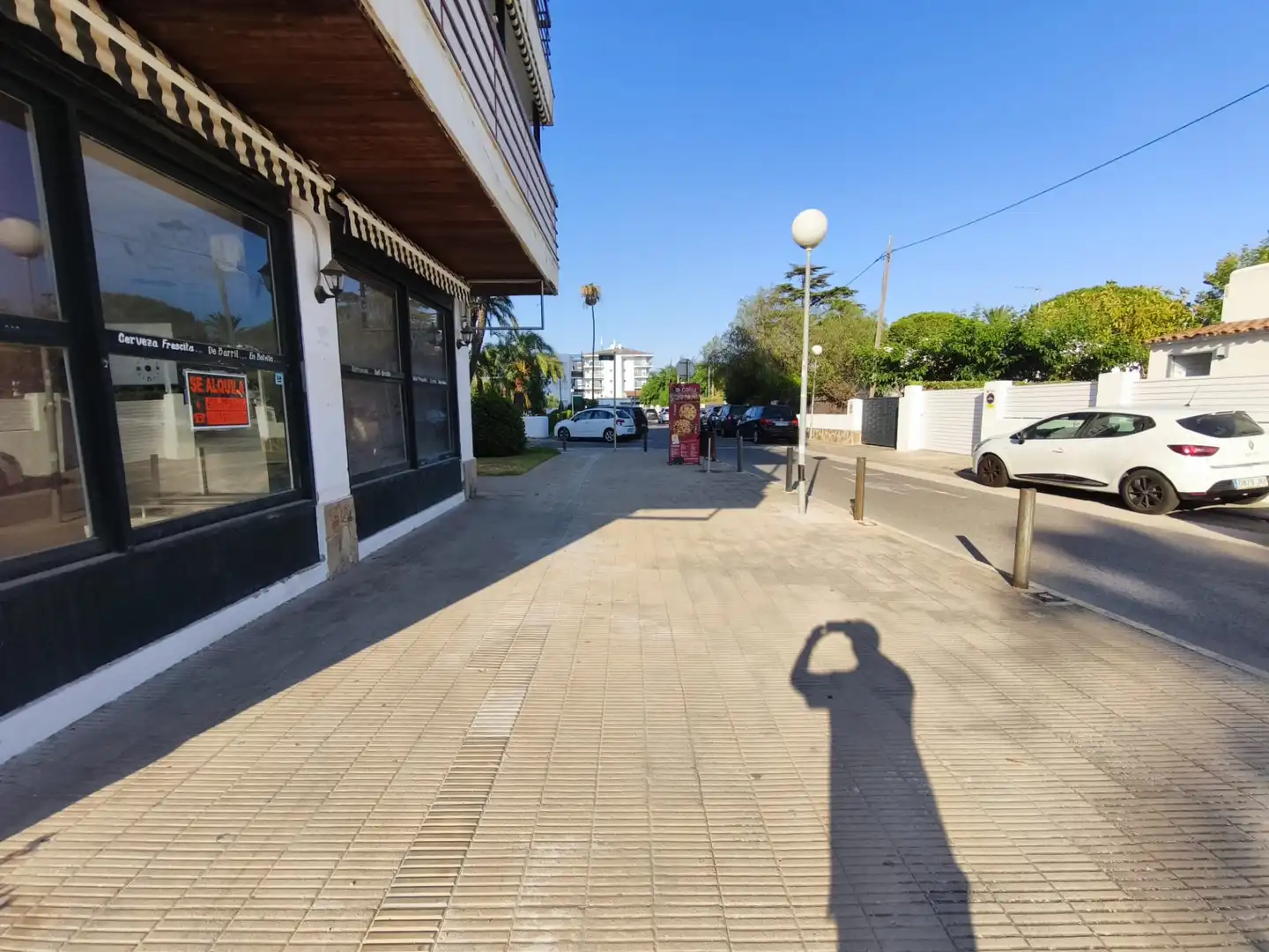 Außenansicht von Geschaftsraum zur Miete in Cambrils mit Klimaanlage, Heizung und Terrasse