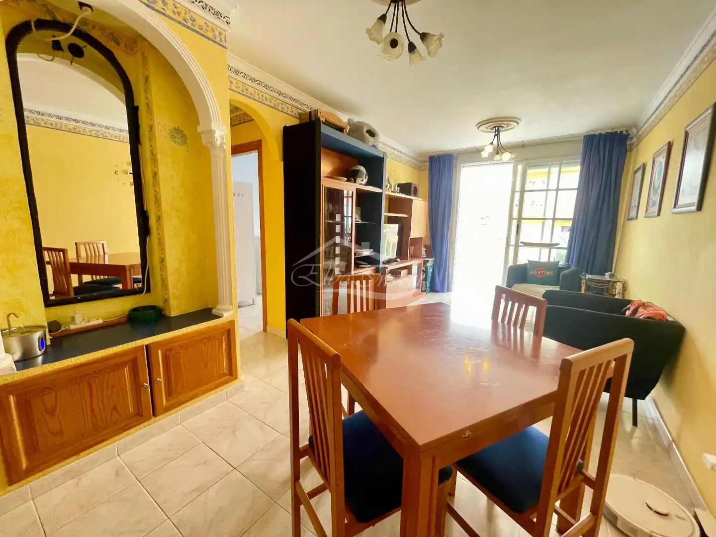 Sala de estar de Piso en venta en Adeje con Terraza, Trastero y Amueblado