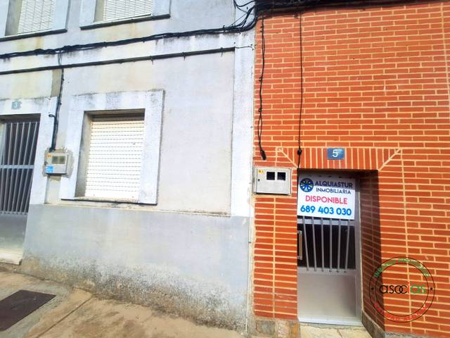 Casa-chalet en Venta en Melgar de Arriba - CL SAN MIGUEL, 5 en Melgar de Arriba