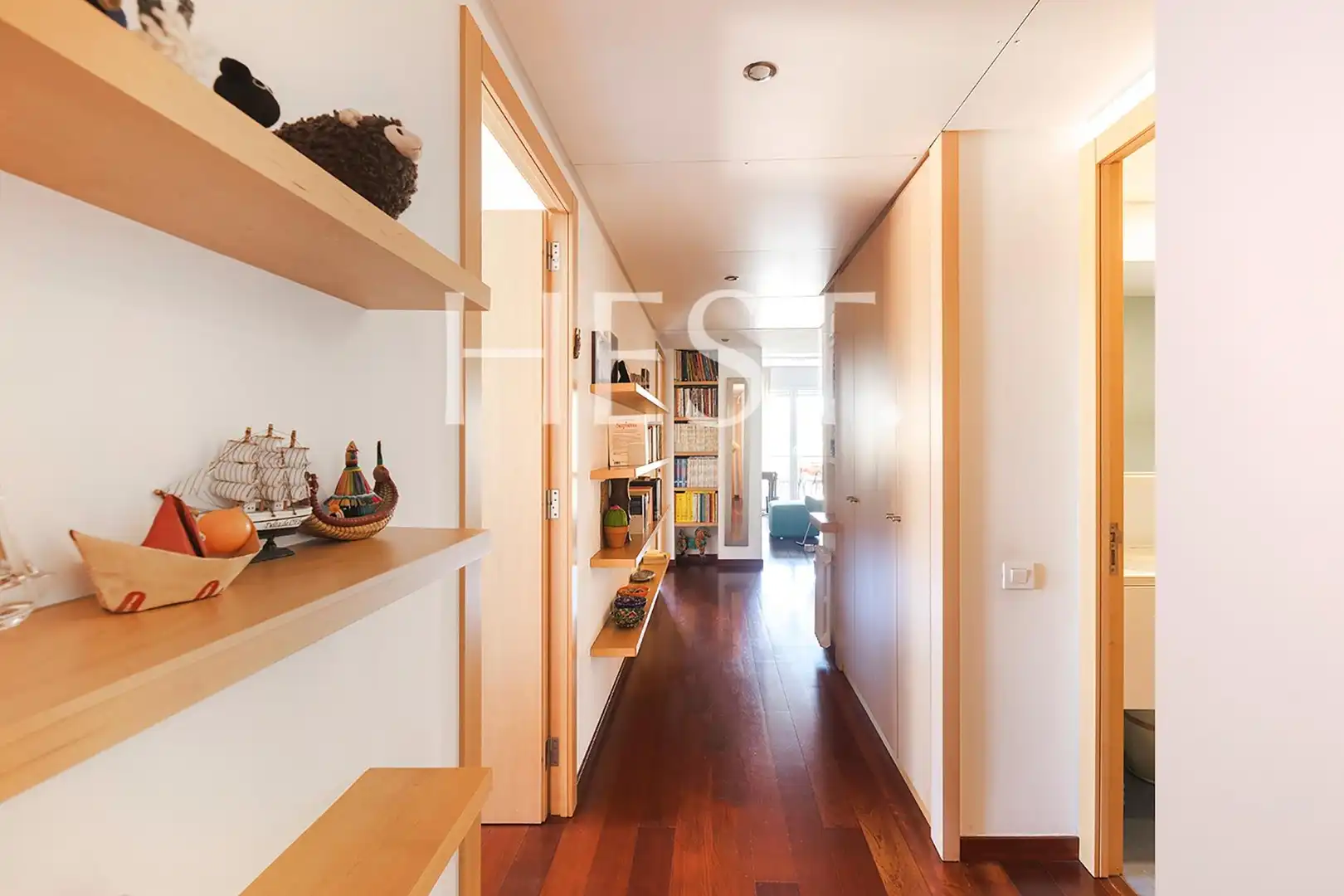 Piso en venta en Barcelona con Aire acondicionado, Calefacción y Jardín privado