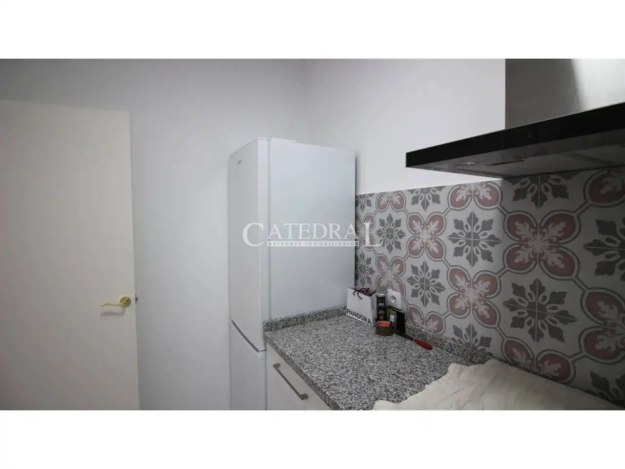 Cocina de Apartamento de alquiler en Sevilla con Aire acondicionado, Amueblado y Balcón