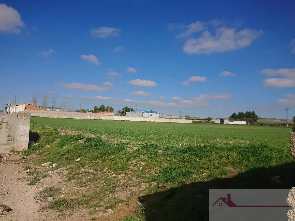 Residential zum Verkauf in ORIENTE, Santa María del Campo Rus
