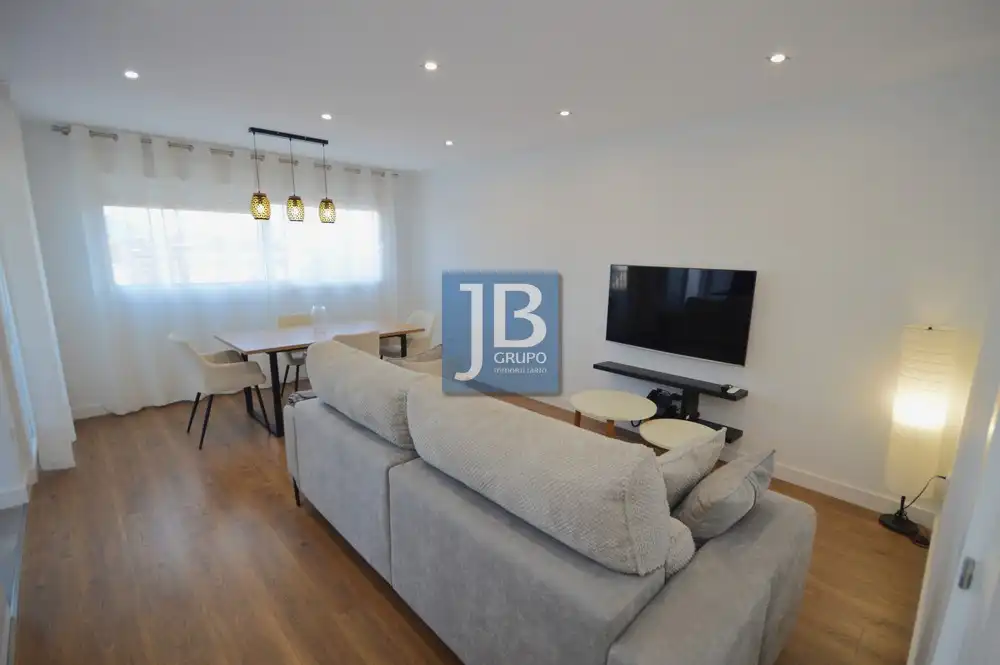 Sala d'estar de Pis en venda en Xàtiva amb Aire condicionat i Moblat