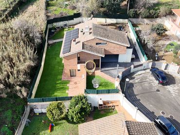 Villa mit Garten zum Verkauf in Carrer de la Teranyina 24