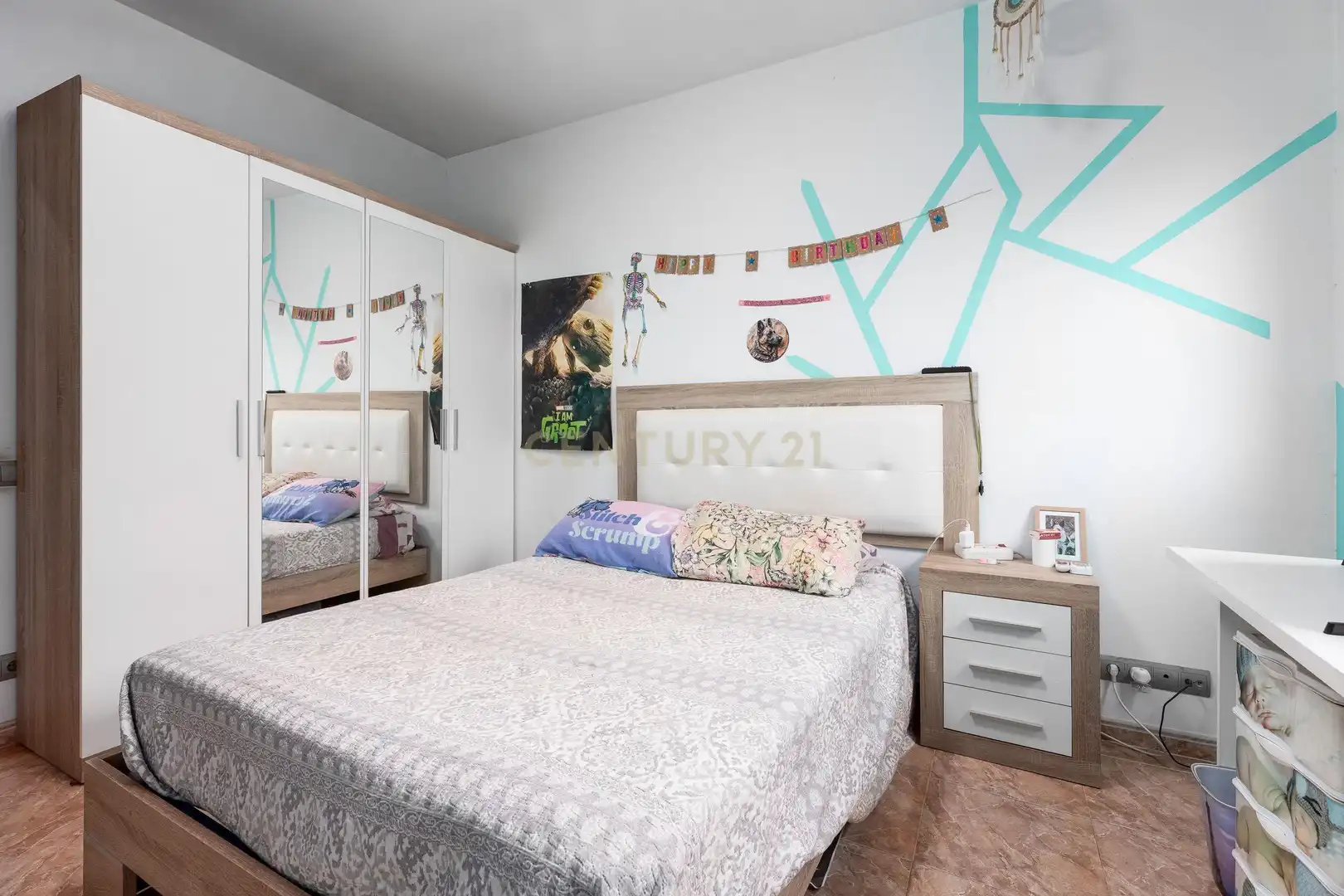 Dormitori de Casa o xalet en venda en El Montmell amb Aire condicionat, Jardí privat i TV
