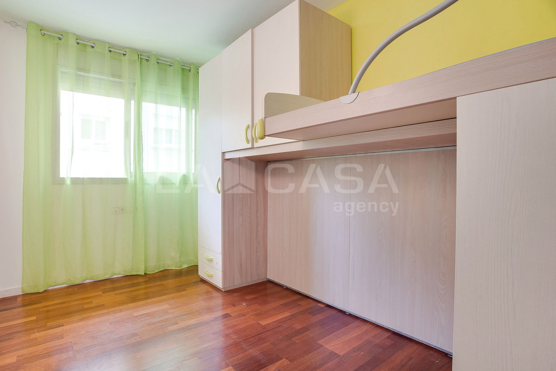Bedroom of Flat for sale in L'Hospitalet de Llobregat  with Terrace and Balcony