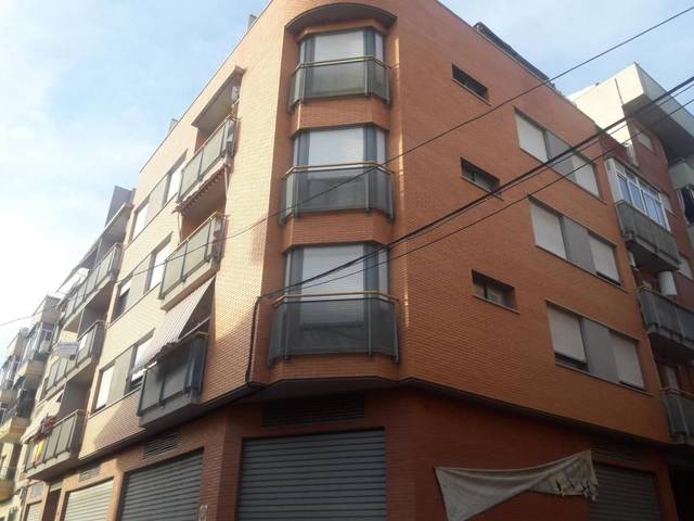 Local comercial en Venta en  Gran Capitan en Alcantarilla