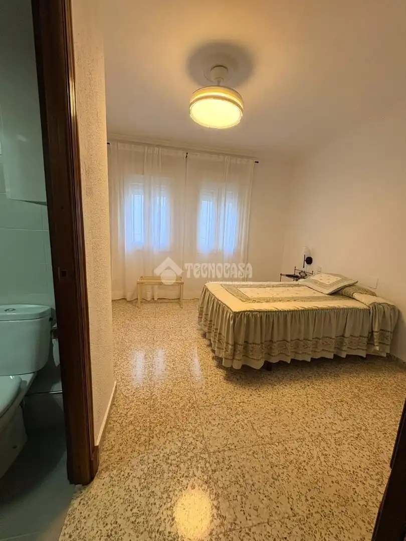 Bedroom of Flat for rent in Casco Antiguo