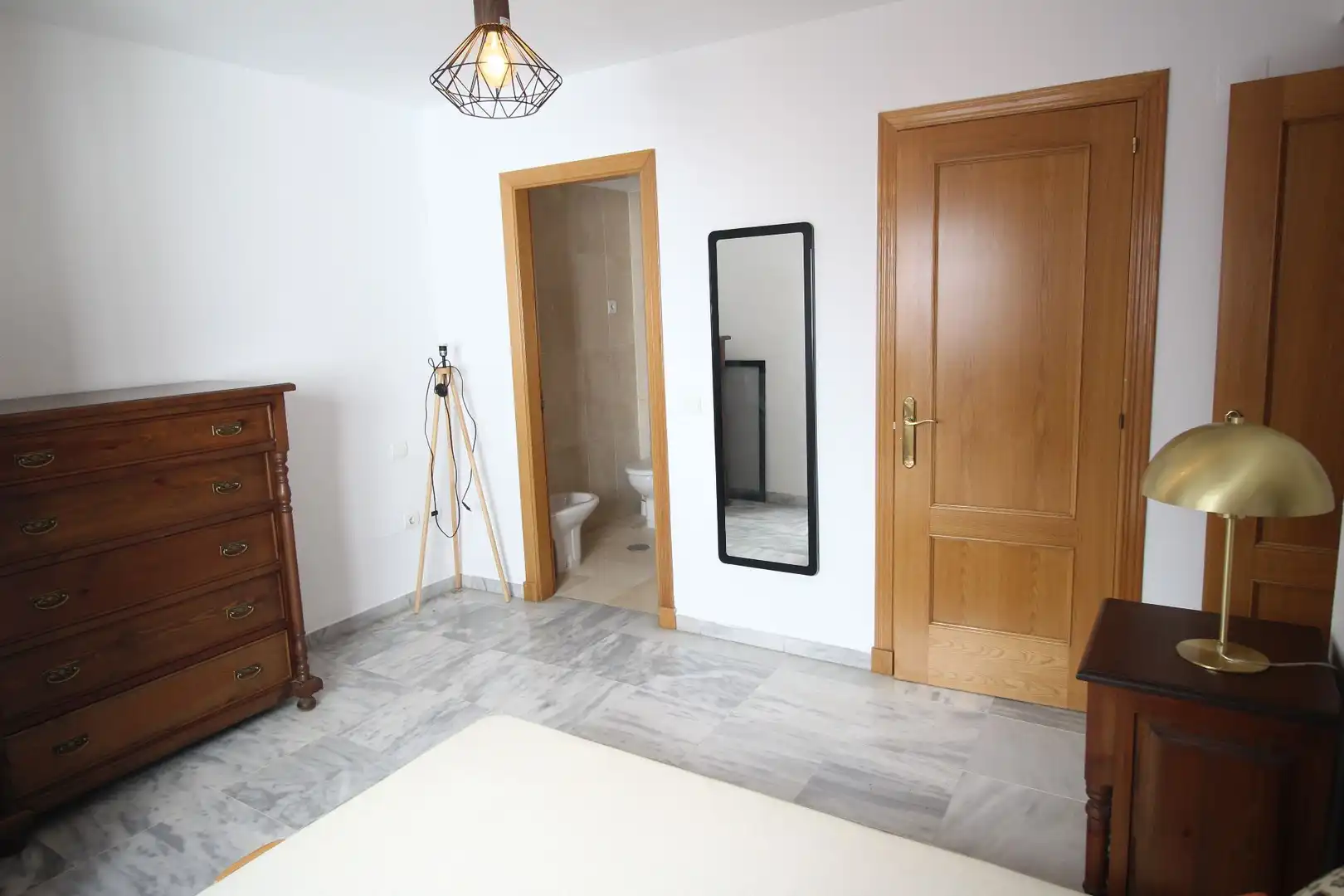 Schlafzimmer von Wohnung zur Miete in Málaga mit Klimaanlage, Heizung und Möbliert