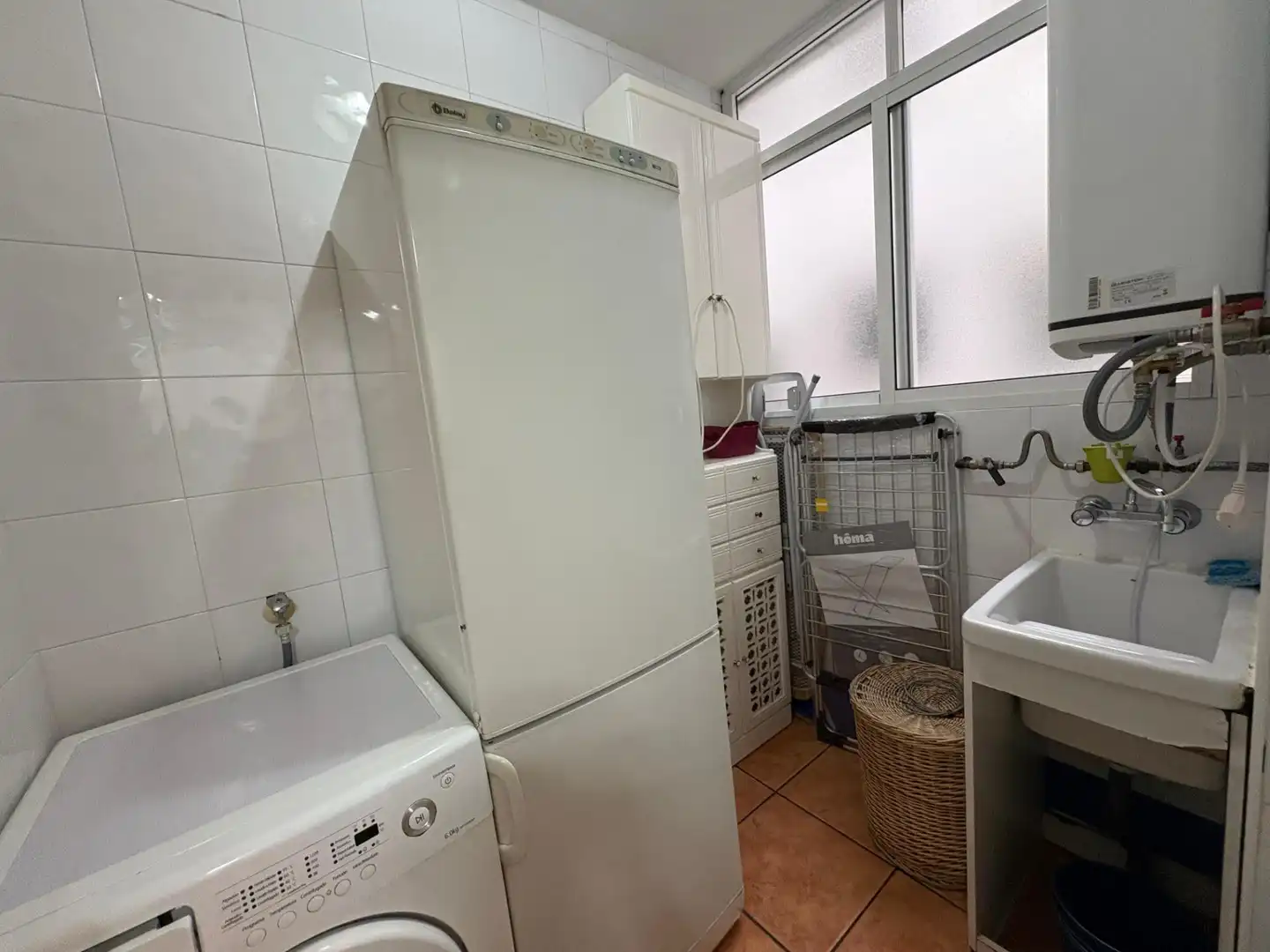 Kitchen of Flat for rent in Ronda