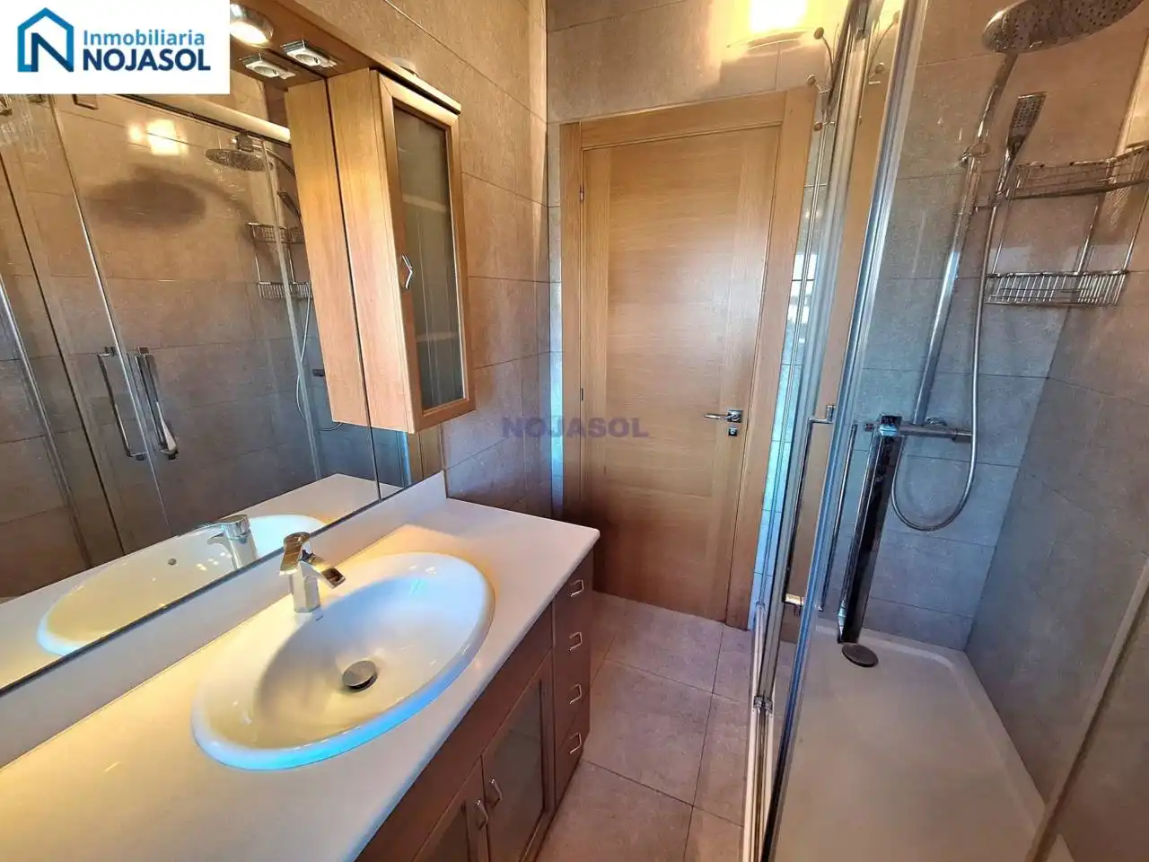 Baño de Casa o chalet de alquiler en Noja con Calefacción, Jardín privado y Terraza