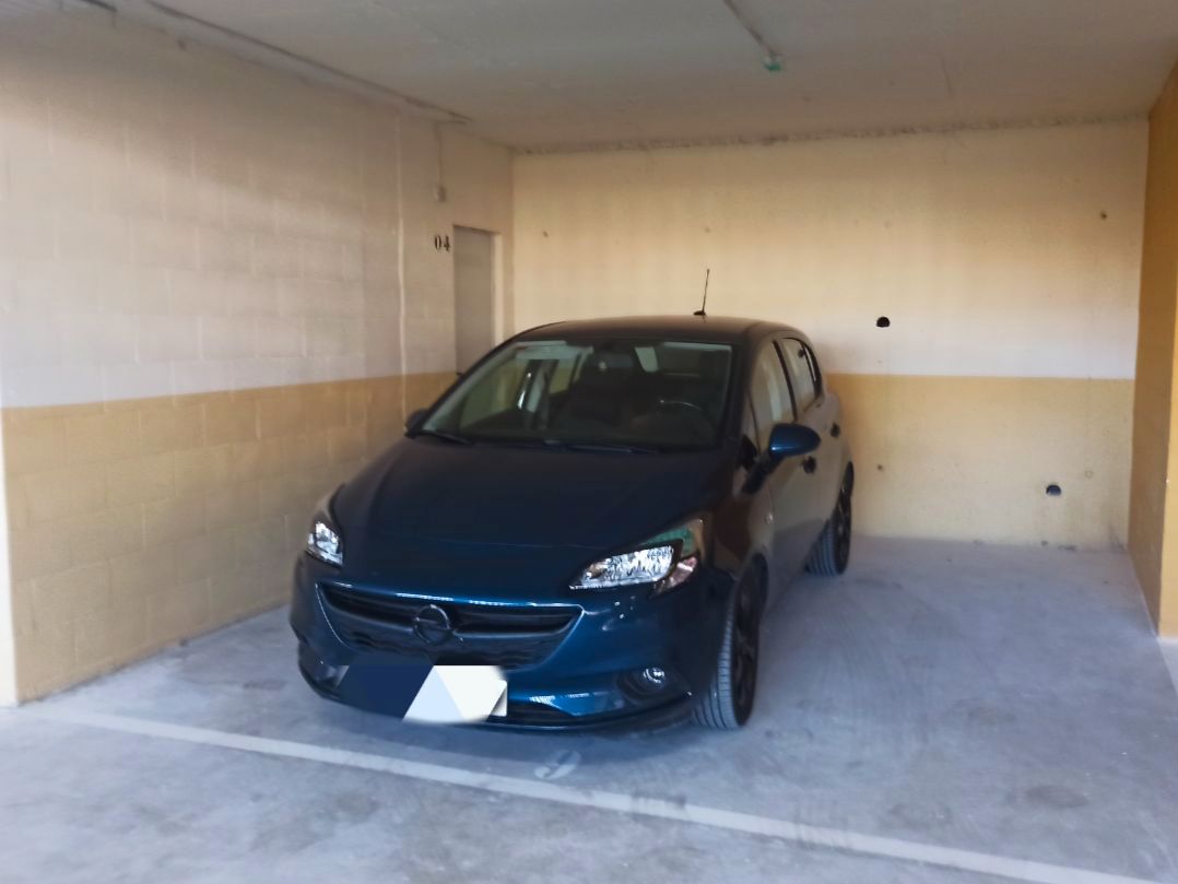 Parking of Garage to rent in Fuengirola