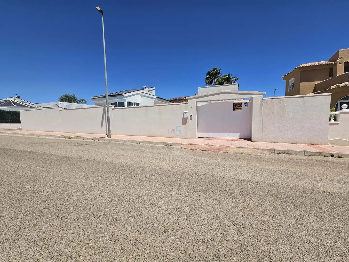 Vista exterior de Casa o xalet en venda en Rojales amb Aire condicionat, Calefacció i Terrassa