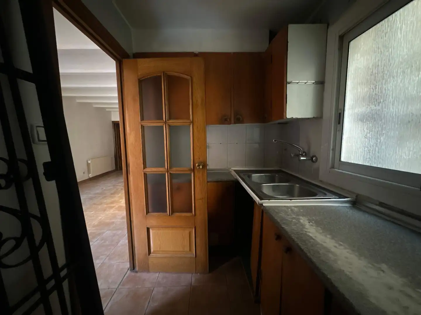 Cocina de Planta baja en venta en Pallejà