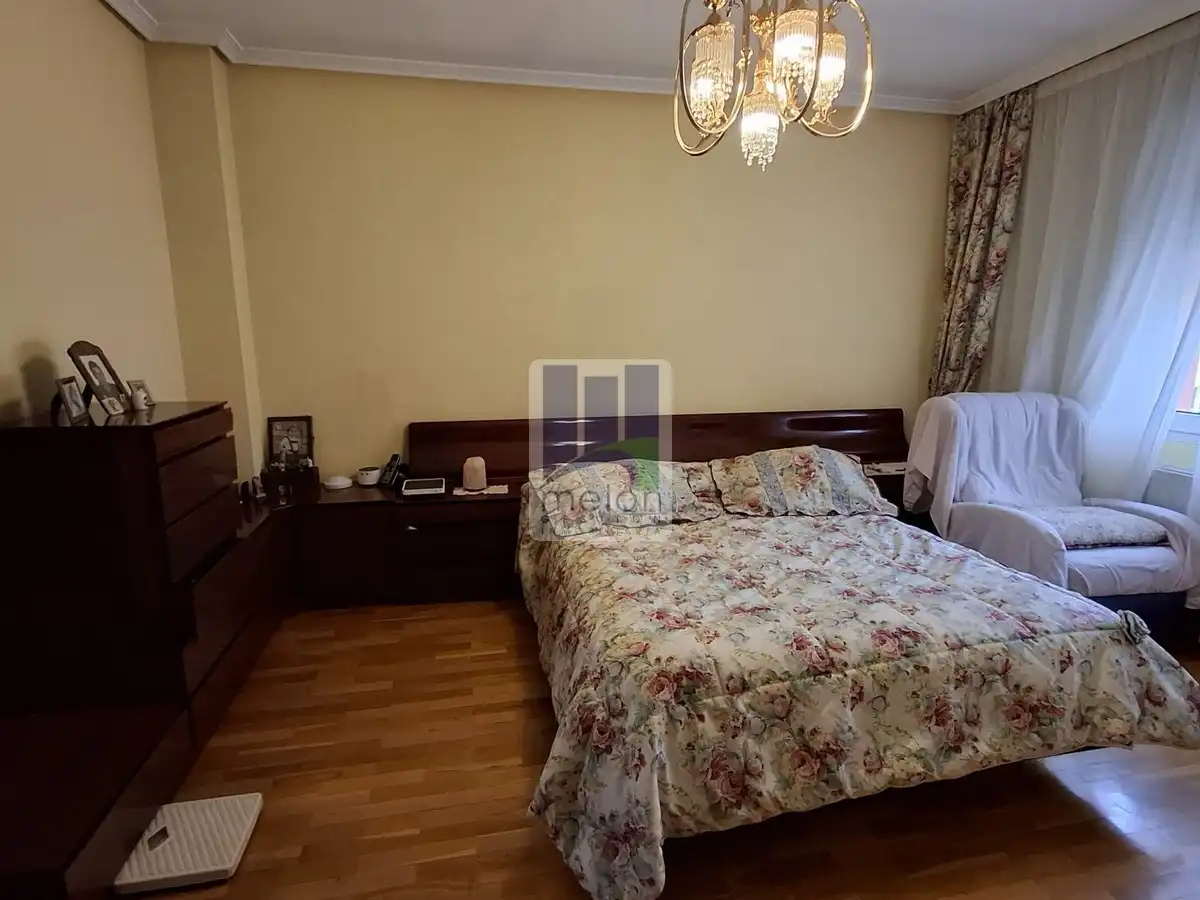 Habitación de Casa o chalet en venta en Alfoz de Quintanadueñas con Trastero