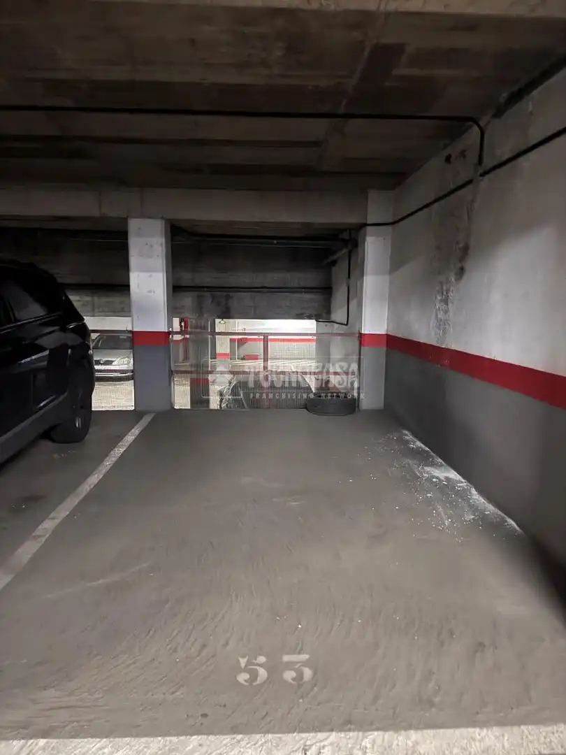 Parkplatz von Garage zur Miete in Alcobendas