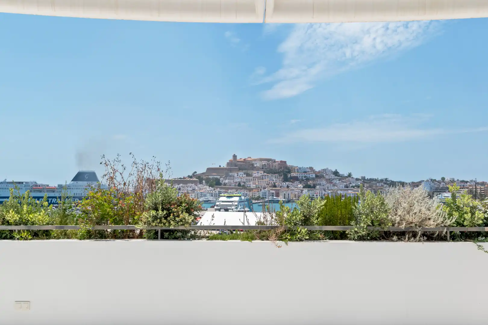 Passeig Joan Carles I, 9, Marina Botafoc - Platja de Talamanca