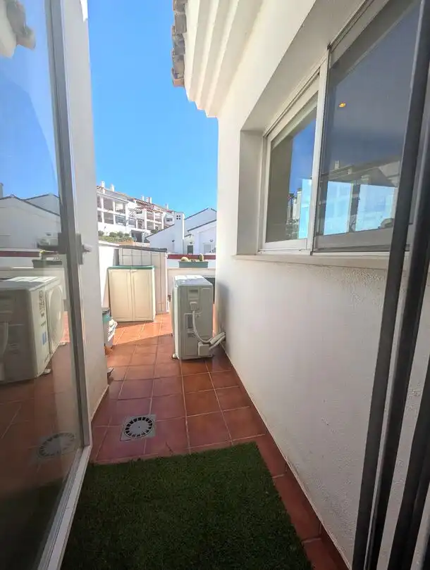 Terrasse von Dachboden zum Verkauf in La Alcaidesa mit Klimaanlage, Heizung und Terrasse