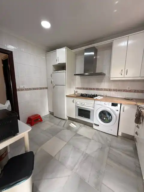 Cuina de Casa o xalet en venda en Chiclana de la Frontera amb Aire condicionat, Terrassa i Moblat