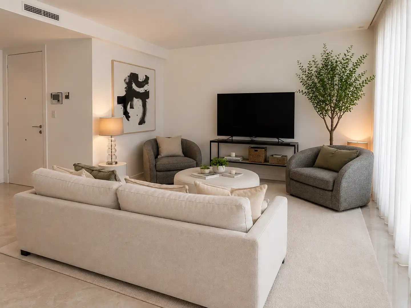 Ground floor for rent in Bahía de Marbella