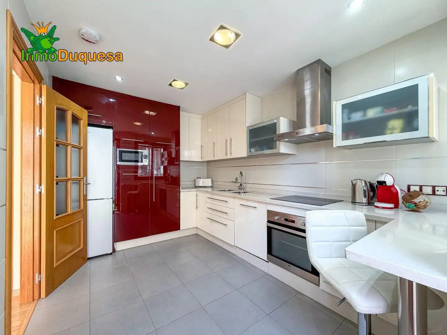 Casa aparellada amb balcó en venda a Calle DOÑANA 44, imagen 23