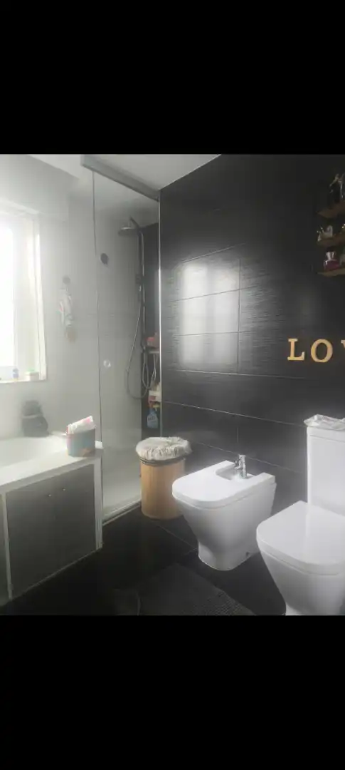 Baño de Piso en venta en Ames con Aire acondicionado, Calefacción y Jardín privado