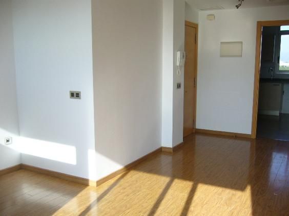 Flat to rent in Museros  with Air Conditioner