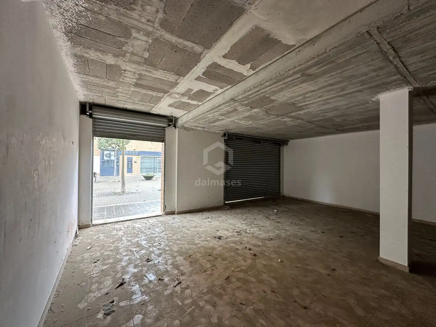 Local en venta en Abrera