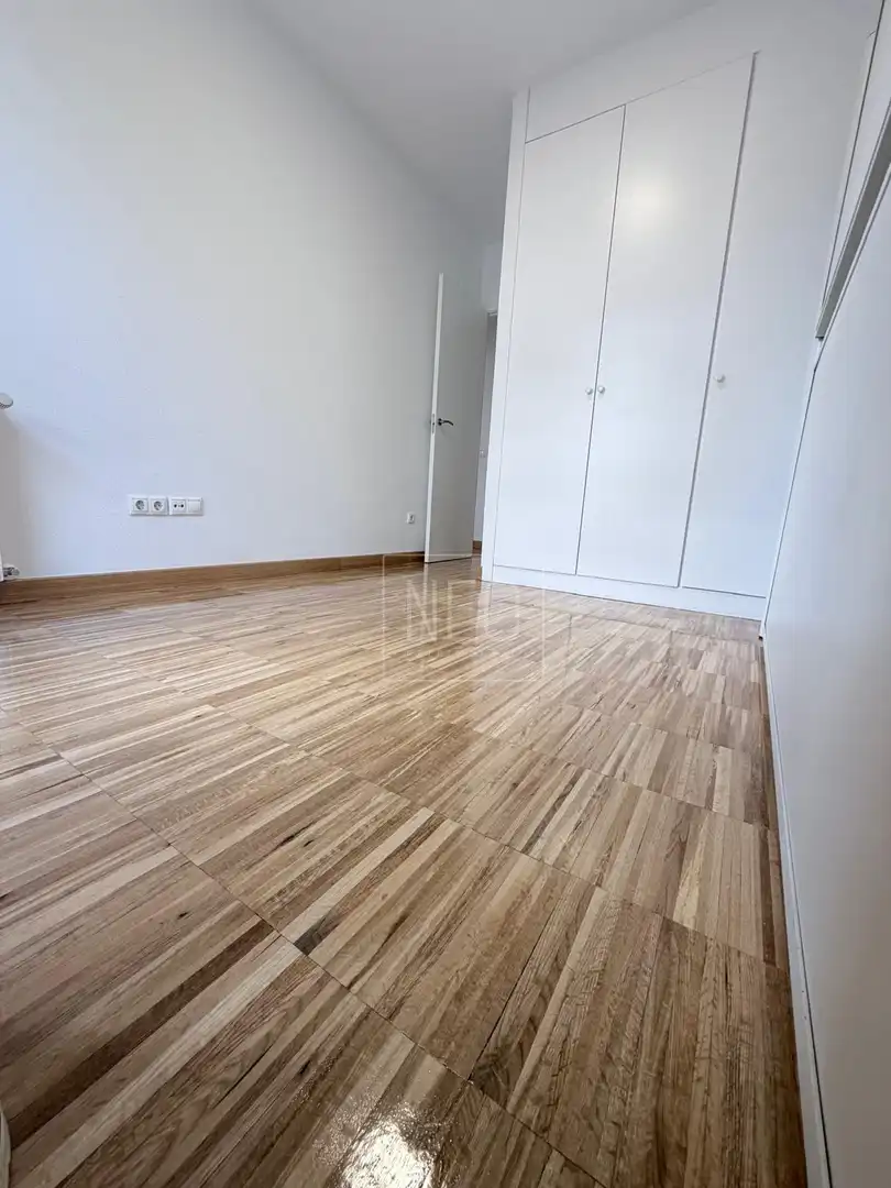 Dormitori de Pis en venda en Madrid amb Aire condicionat, Calefacció i Parquet