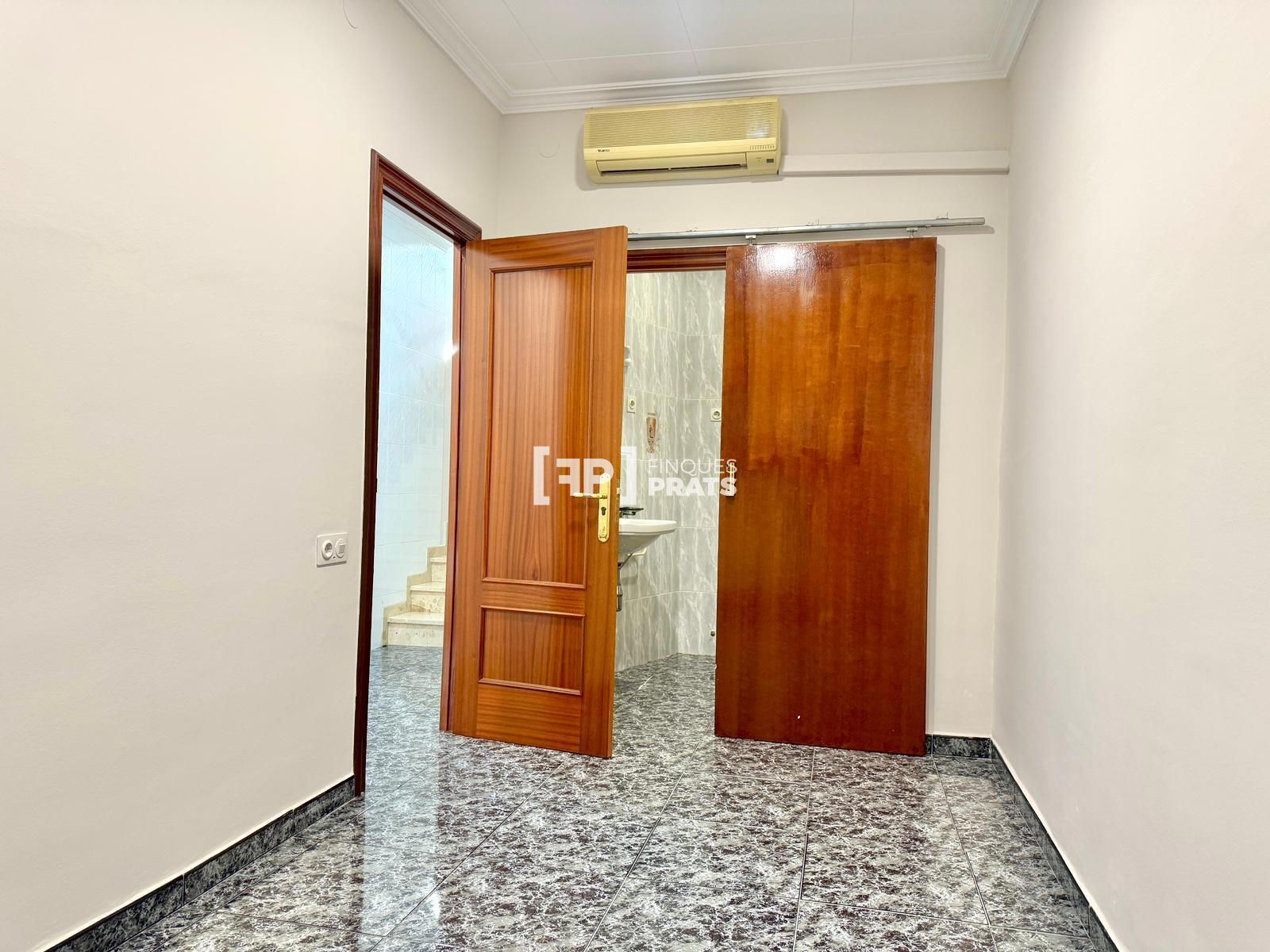 Dormitori de Casa o xalet en venda en  Lleida Capital amb Calefacció i Terrassa