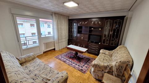 Foto 4 de Pis de lloguer a Calle del Pintor Basiano, Iturrama, Navarra