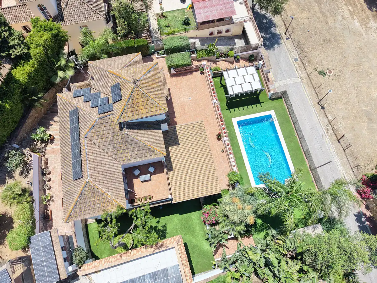 Garden of Houses for sale in Marbella  with Air Conditioner, Heating and Private garden