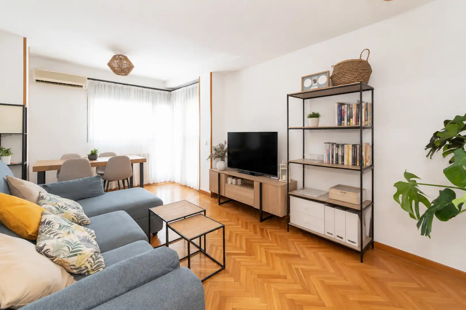 Piso en venta en Ronda de la Luna, Estación - Centro