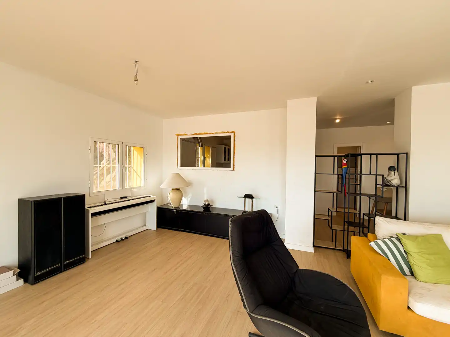 Wohnzimmer von Haus oder Chalet zum Verkauf in Gilet mit Heizung, Parkett und Terrasse