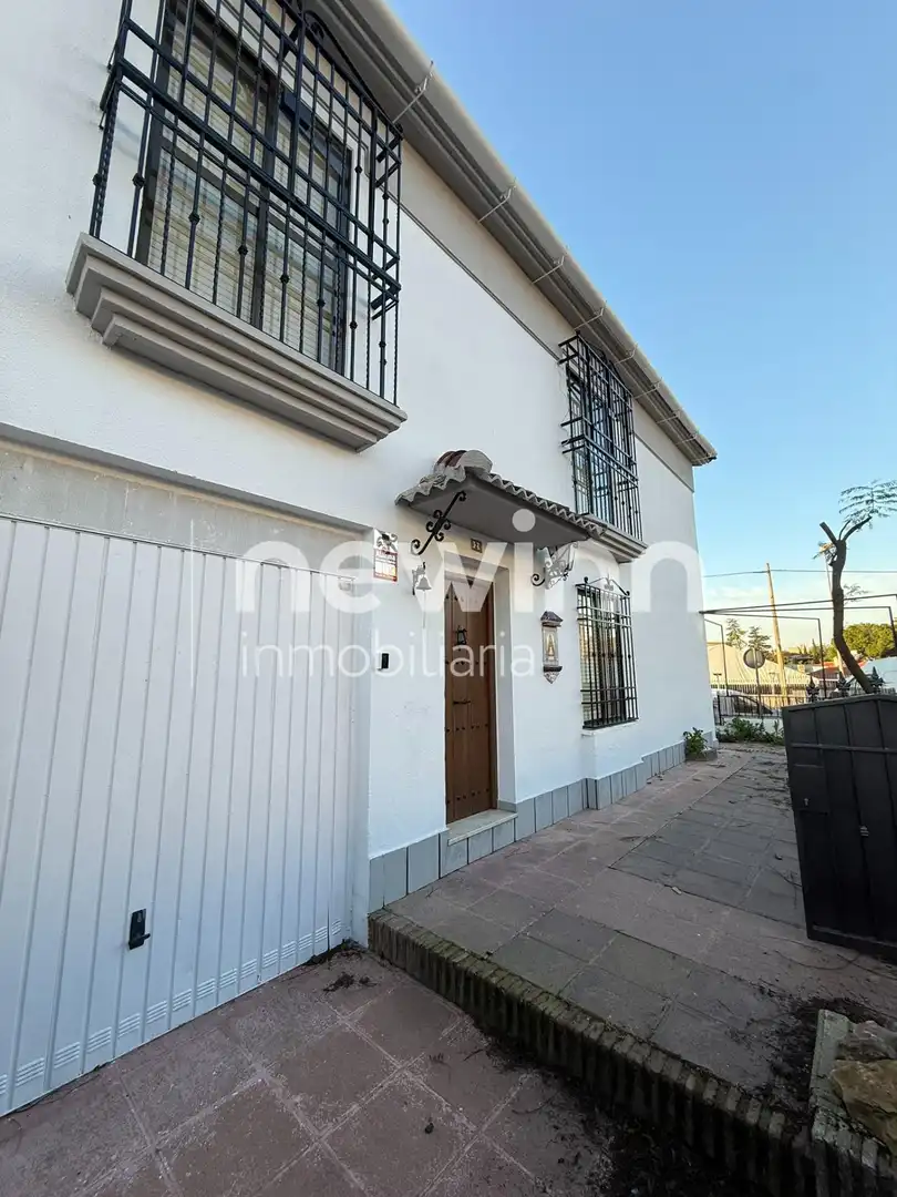 Casa adosada en venda a El Brillante -El Naranjo - El Tablero, Norte-Sierra