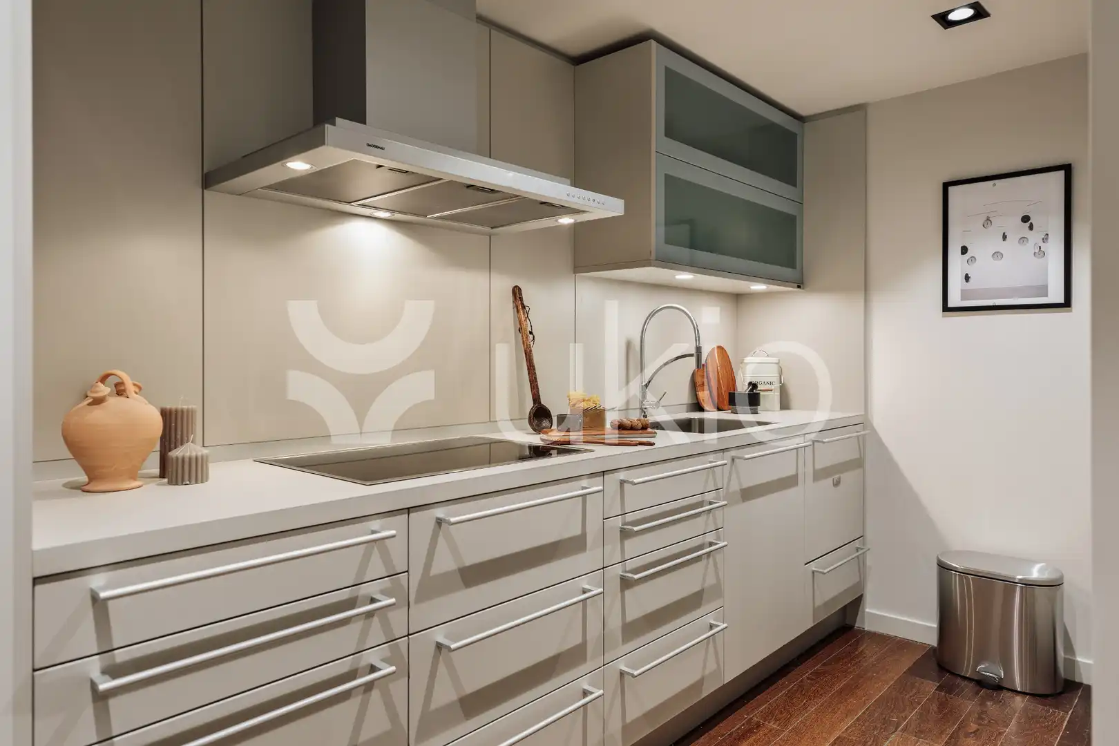 Cocina de Apartamento de alquiler en Barcelona con Aire acondicionado, Calefacción y Amueblado